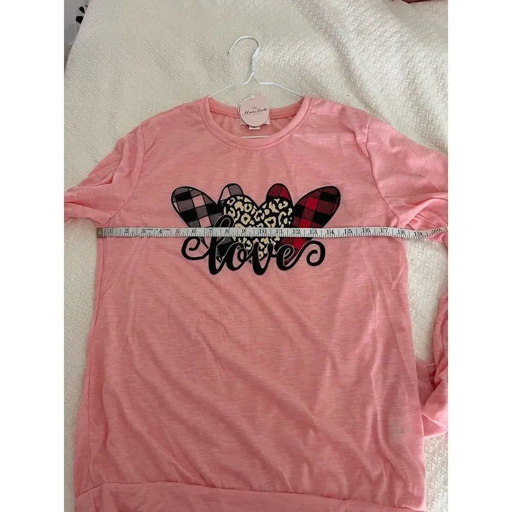 New Marie Nicole Clothing Pink Love Thin Sweatshirt M — image 4 of 8